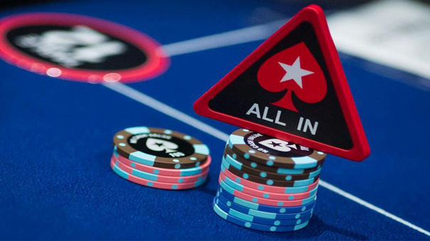 Thì Blinds có thể được hiểu như là cược bắt buộc của người chia bài trong các game bài Poker . Hãy đến 33WIN sòng bài trực tuyến để biết thêm thông tin.